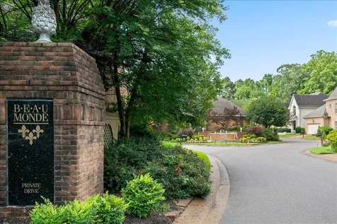 6619 Rue Beaumonde Drive Memphis TN 38120