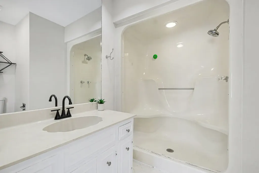 109 Fairmont Place Nashville TN 37203