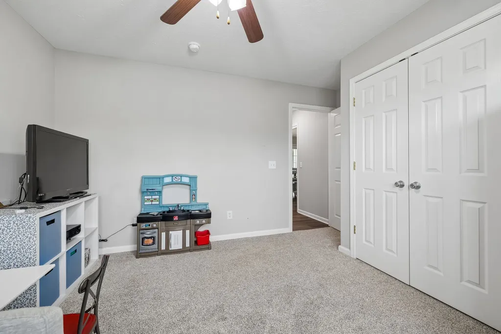 1363 Mount Vernon Road Bethpage TN 37022