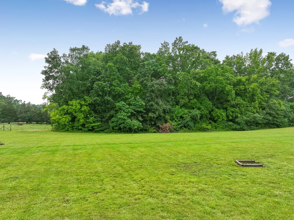 1363 Mount Vernon Road Bethpage TN 37022