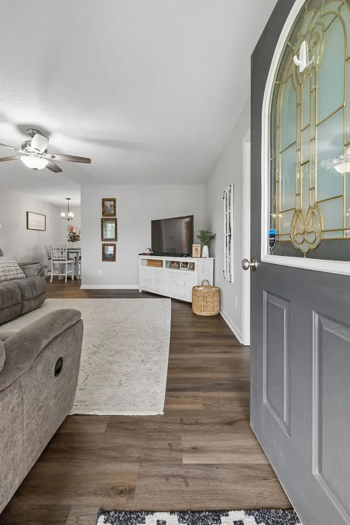 1363 Mount Vernon Road Bethpage TN 37022