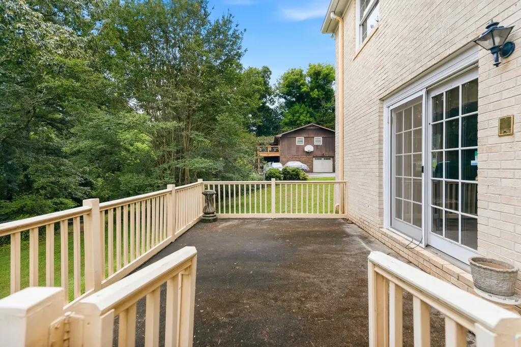 5956 Crestview Drive Hixson TN 37343