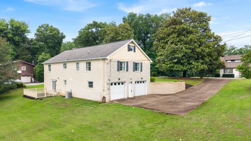 5956 Crestview Drive Hixson TN 37343