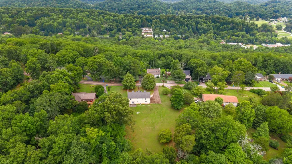 5956 Crestview Drive Hixson TN 37343