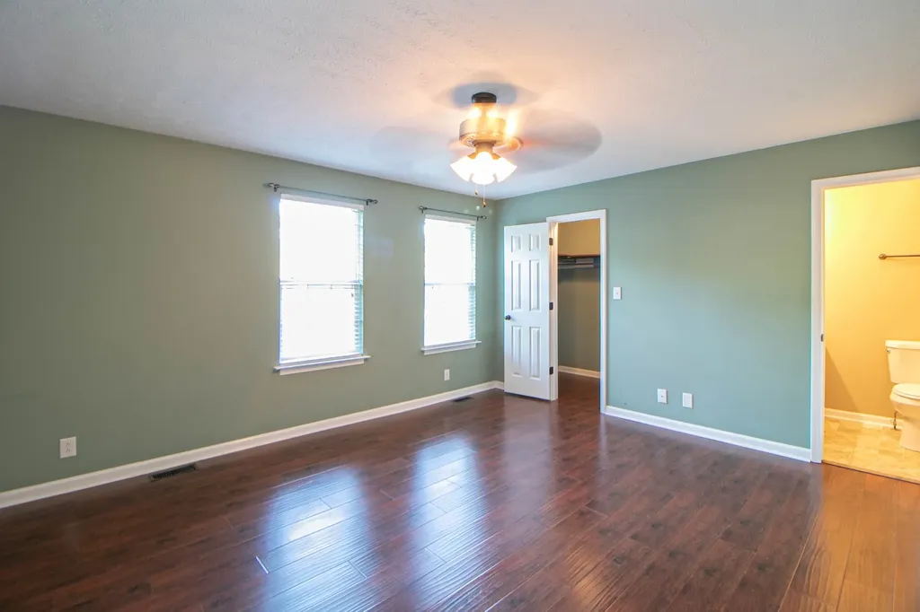 570 Somerset Lane Clarksville TN 37042