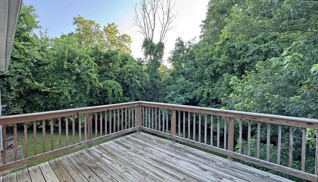 570 Somerset Lane Clarksville TN 37042