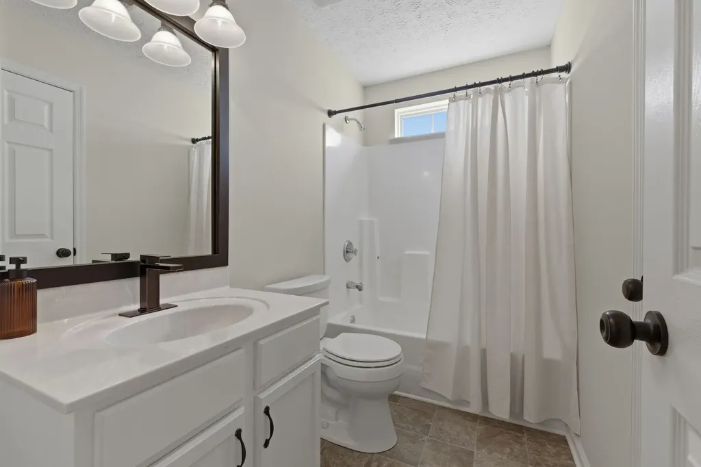 701 Pinehurst Point Mount Juliet TN 37122