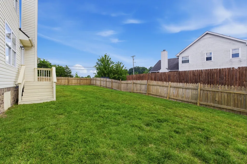 701 Pinehurst Point Mount Juliet TN 37122