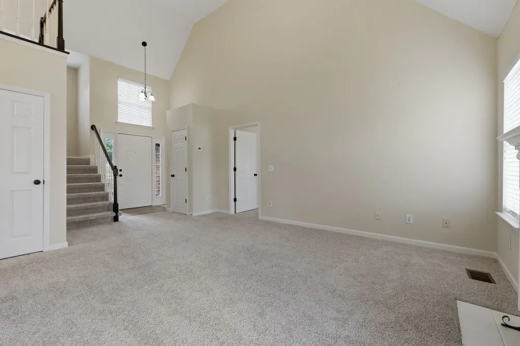701 Pinehurst Point Mount Juliet TN 37122