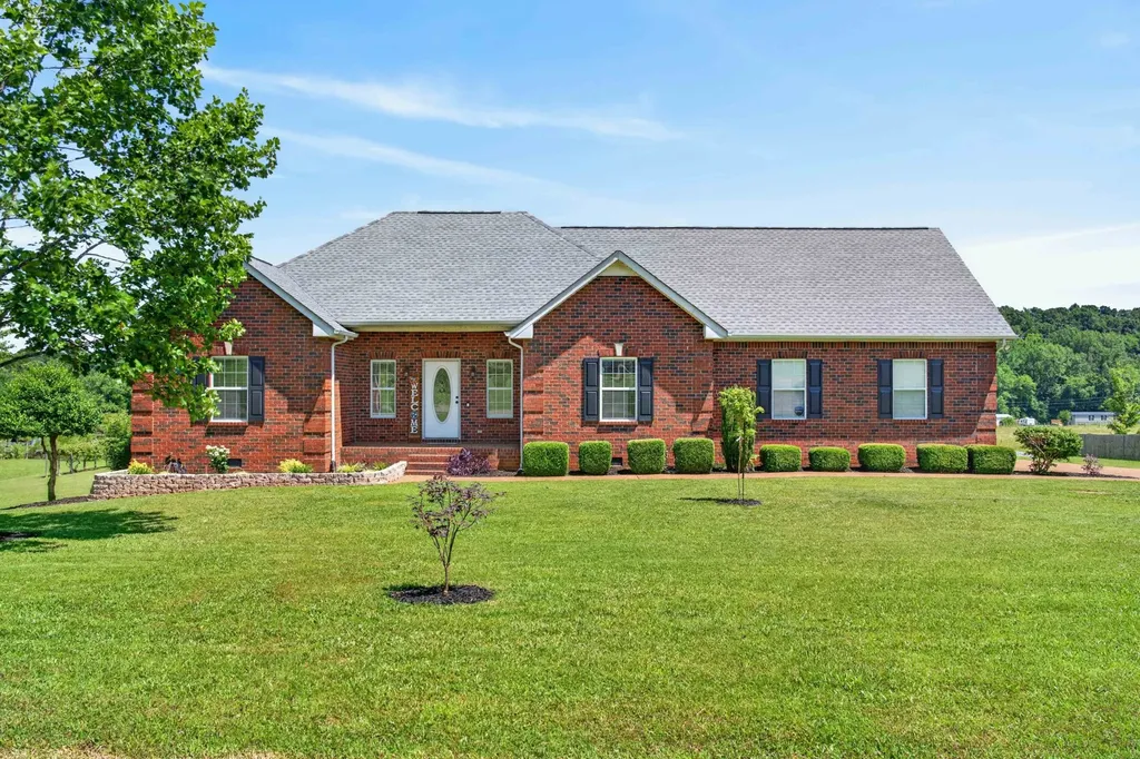106 Overlook Court Portland TN 37148