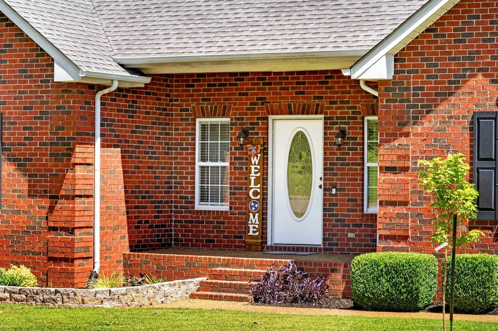106 Overlook Court Portland TN 37148