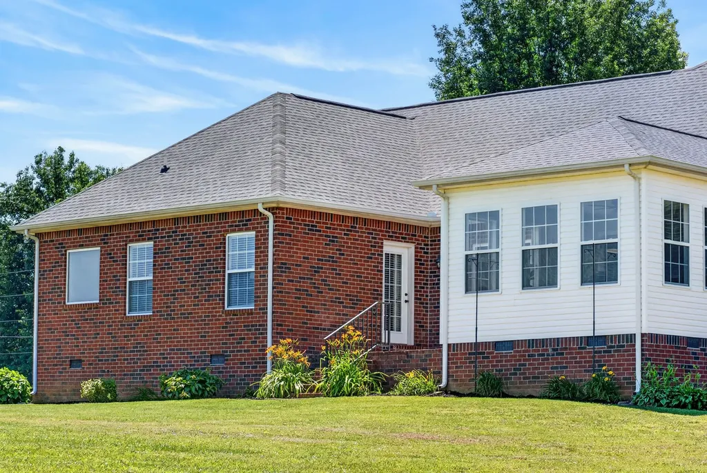 106 Overlook Court Portland TN 37148