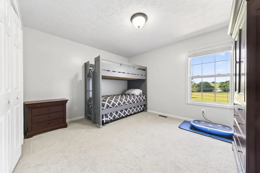 106 Overlook Court Portland TN 37148