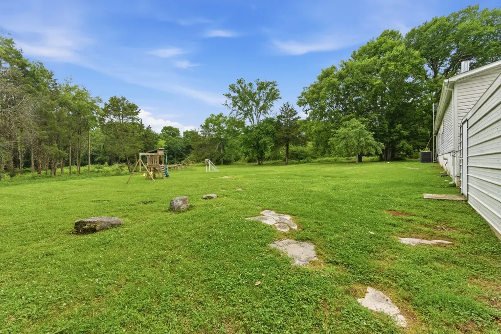 9413 Independent Hill Road Arrington TN 37014