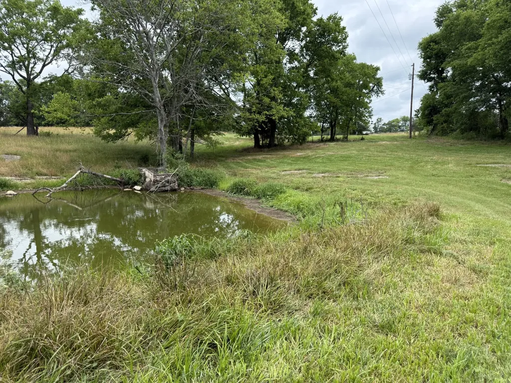 2 Old Highway 25 Hartsville TN 37074