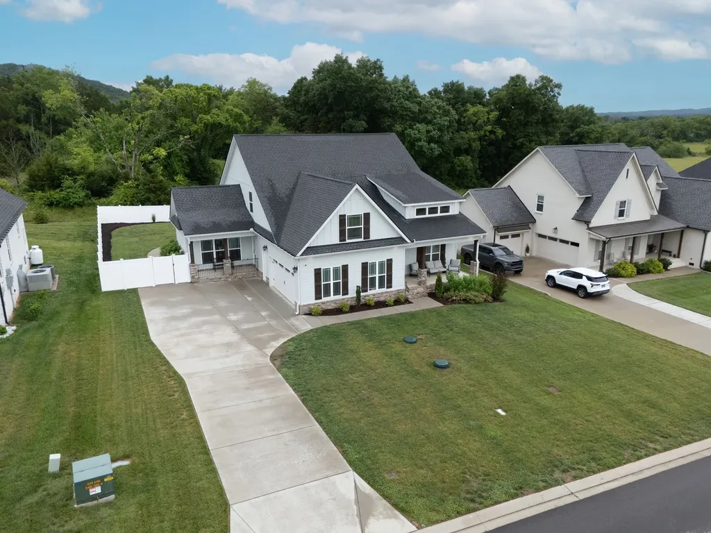 6901 Hiatus Court Murfreesboro TN 37129