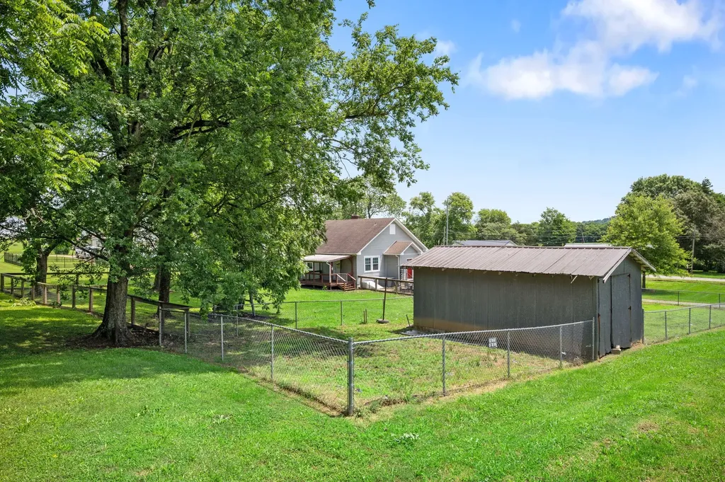 122 Old Mulberry Road Fayetteville TN 37334