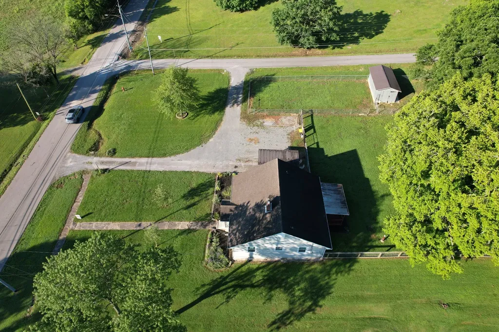 122 Old Mulberry Road Fayetteville TN 37334