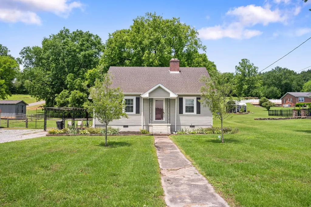 122 Old Mulberry Road Fayetteville TN 37334
