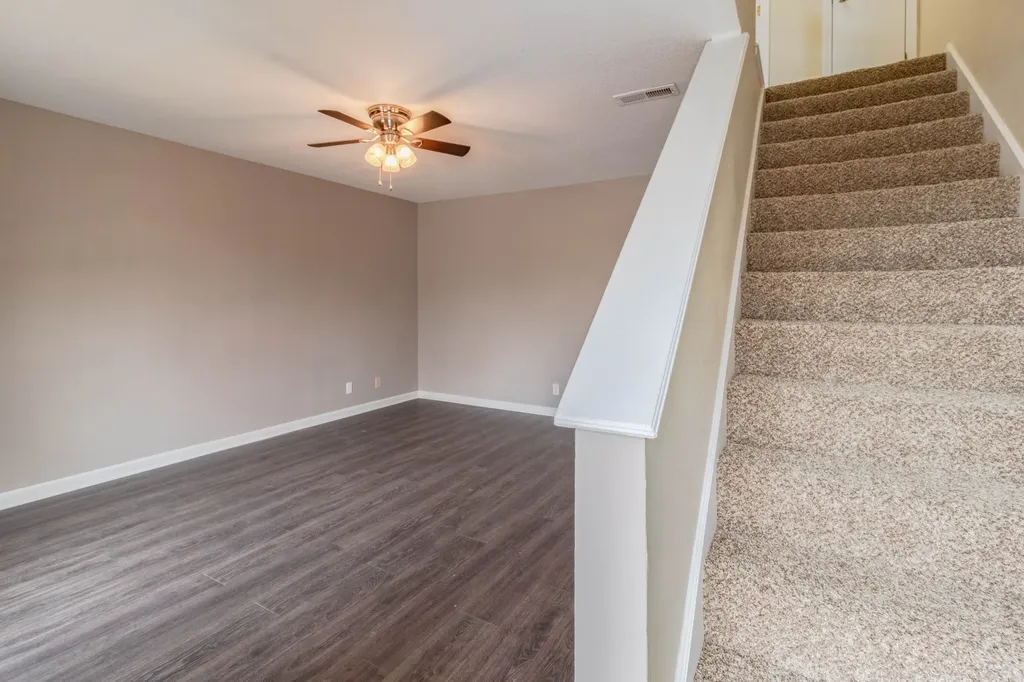 481 Martha Lane Clarksville TN 37043