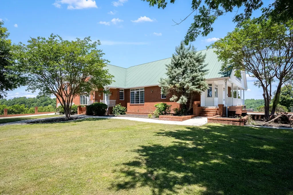 499 Mount Herman Road Shelbyville TN 37160
