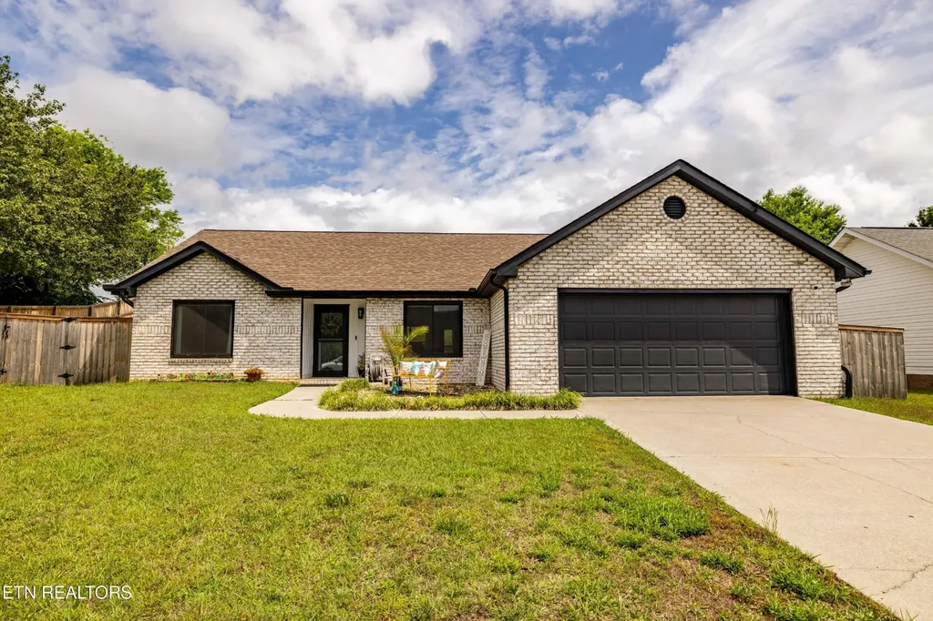 103 Rouen Court Maryville TN 37801