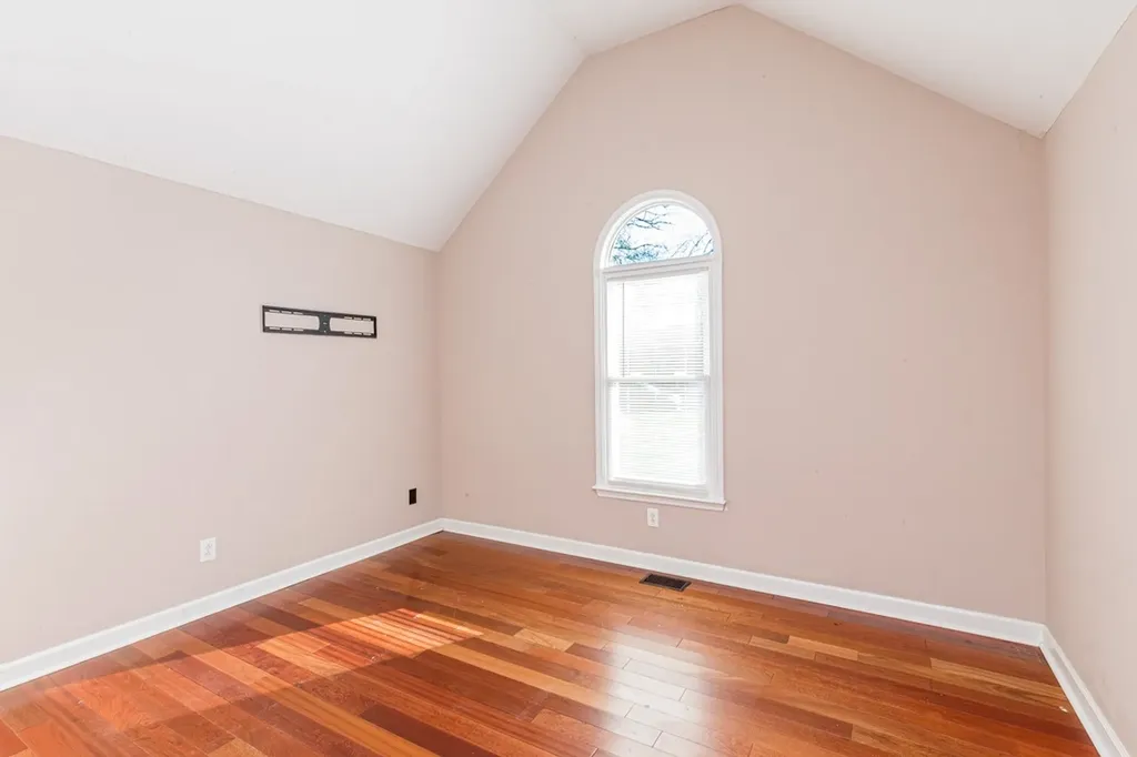 131 Savannah Ridge Murfreesboro TN 37127