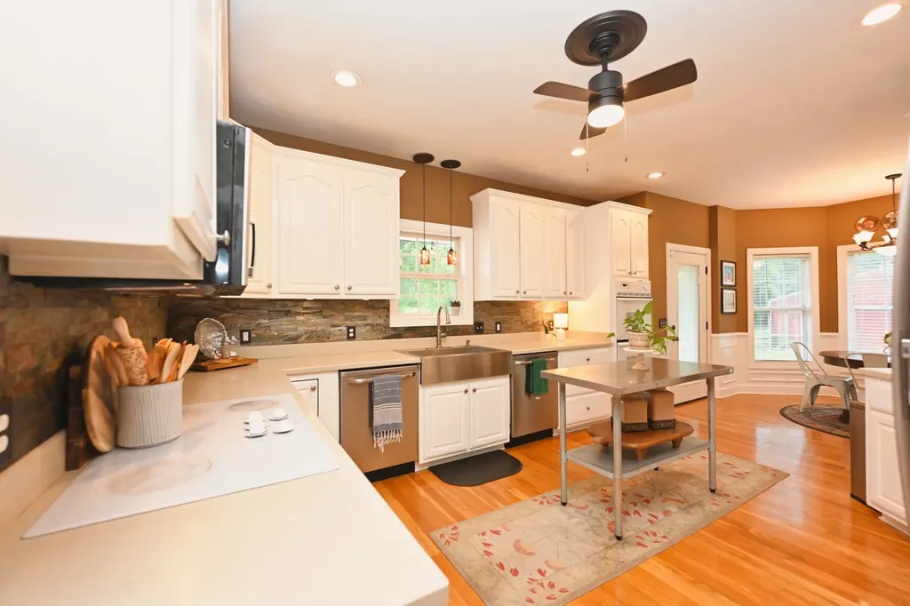 107 Greenfield Lane Castalian Springs TN 37031
