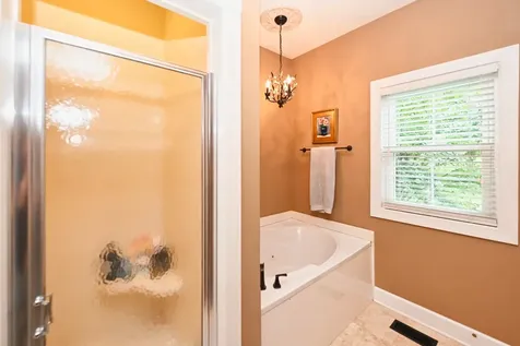 107 Greenfield Lane Castalian Springs TN 37031