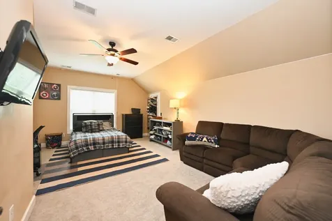 107 Greenfield Lane Castalian Springs TN 37031