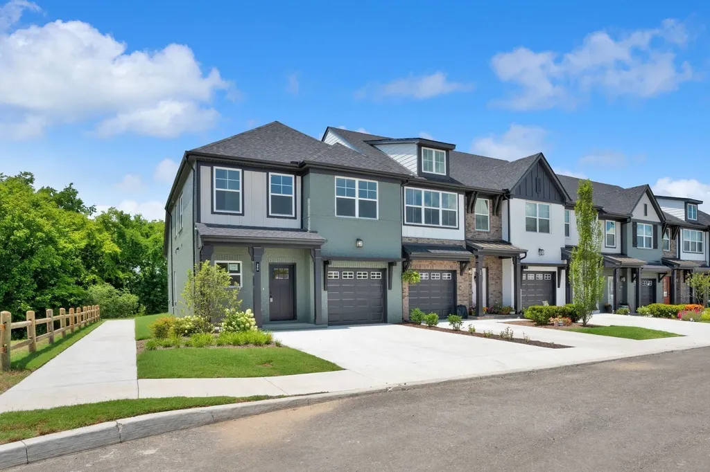 159 Rothwood Pvt Drive Hendersonville TN 37075