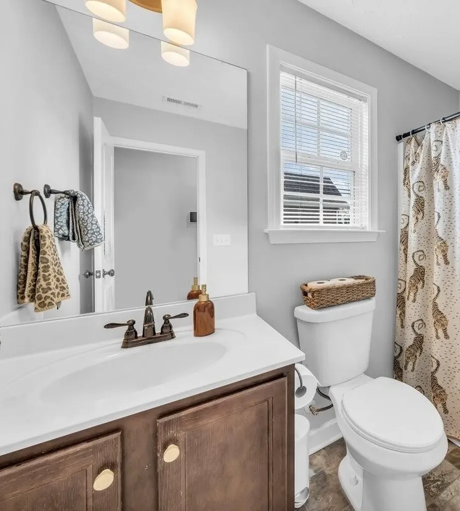 2605 Auldridge Drive Christiana TN 37037