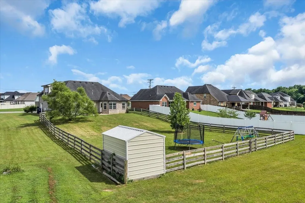 2605 Auldridge Drive Christiana TN 37037