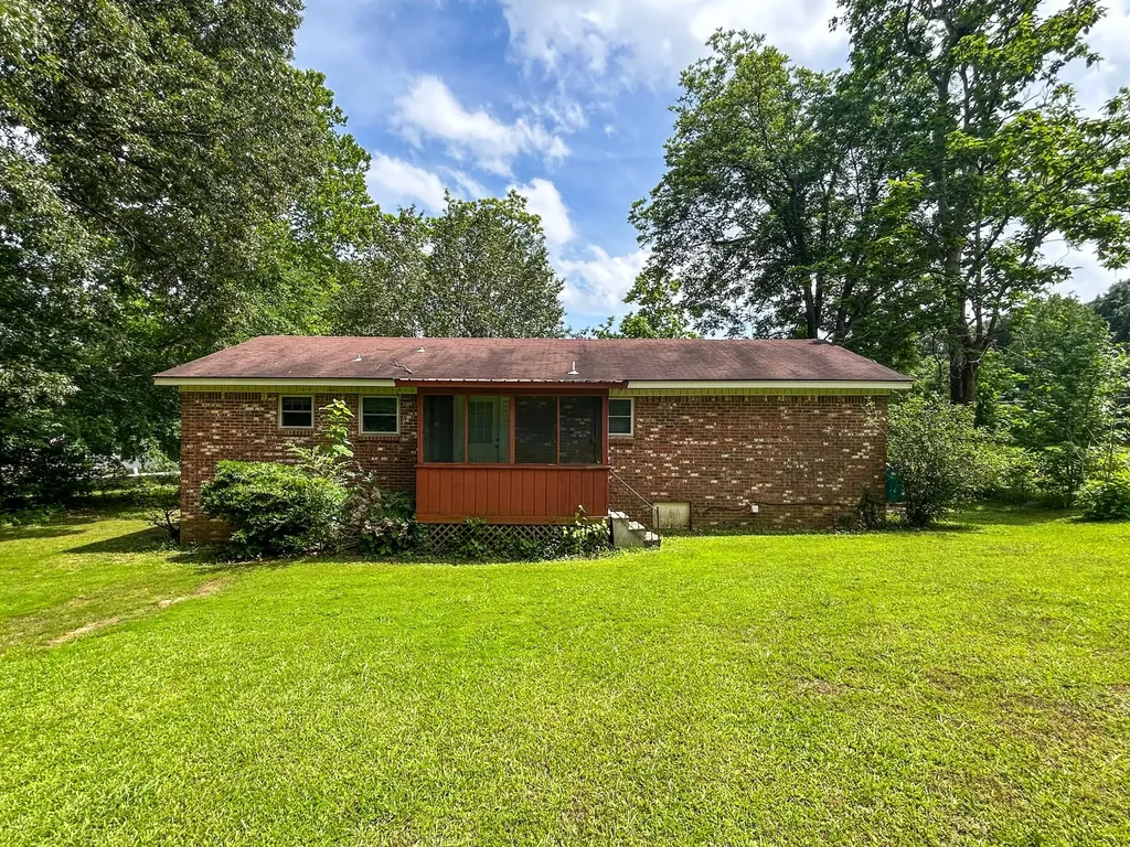 181 Jones Street Huntingdon TN 38344