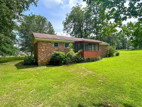 181 Jones Street Huntingdon TN 38344