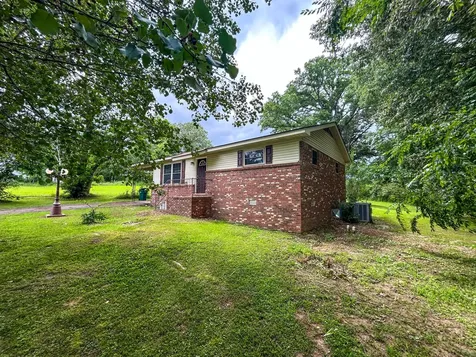 181 Jones Street Huntingdon TN 38344