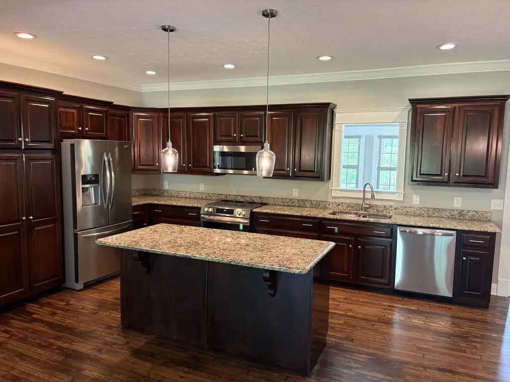 11015 Highway 52, W Westmoreland TN 37186