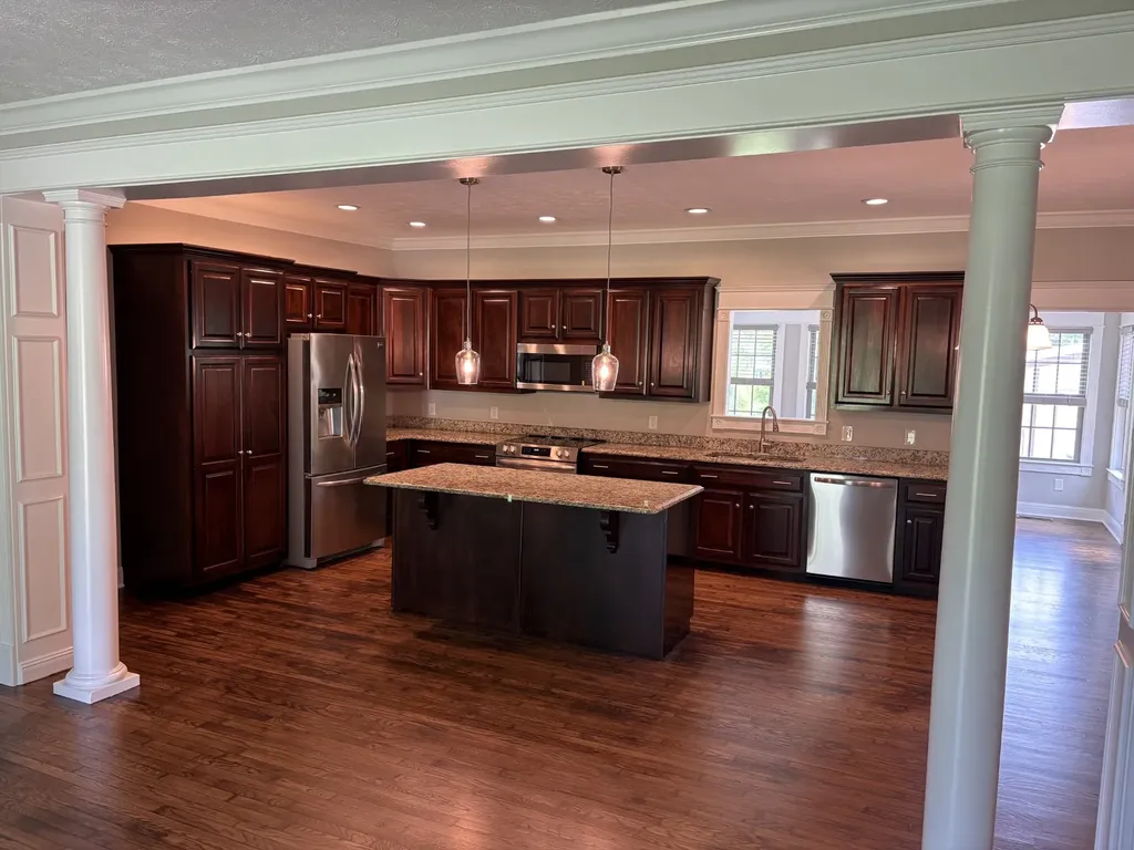 11015 Highway 52, W Westmoreland TN 37186