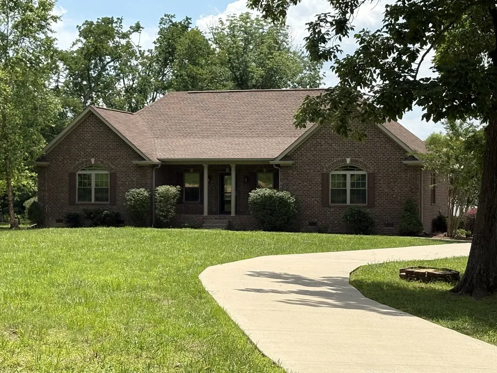 11015 Highway 52, W Westmoreland TN 37186