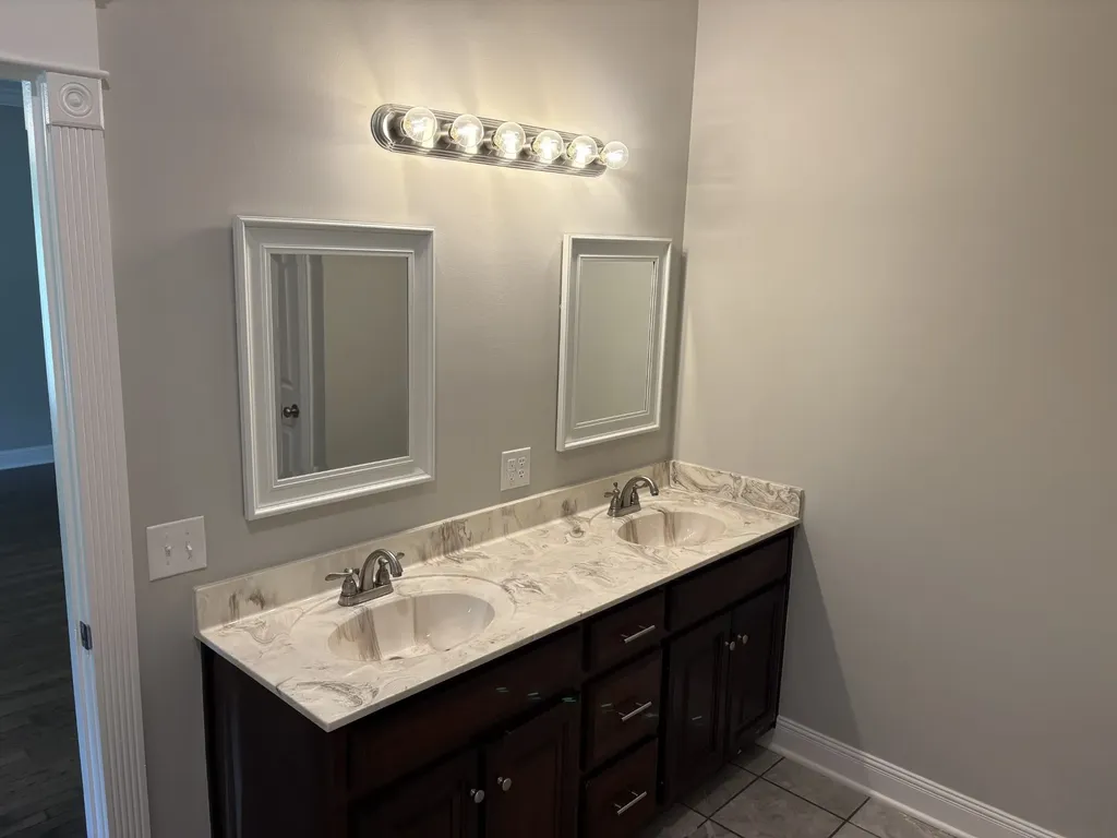 11015 Highway 52, W Westmoreland TN 37186