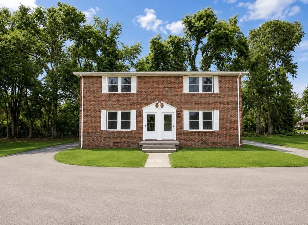 601 Bellevue Road, N Nashville TN 37221