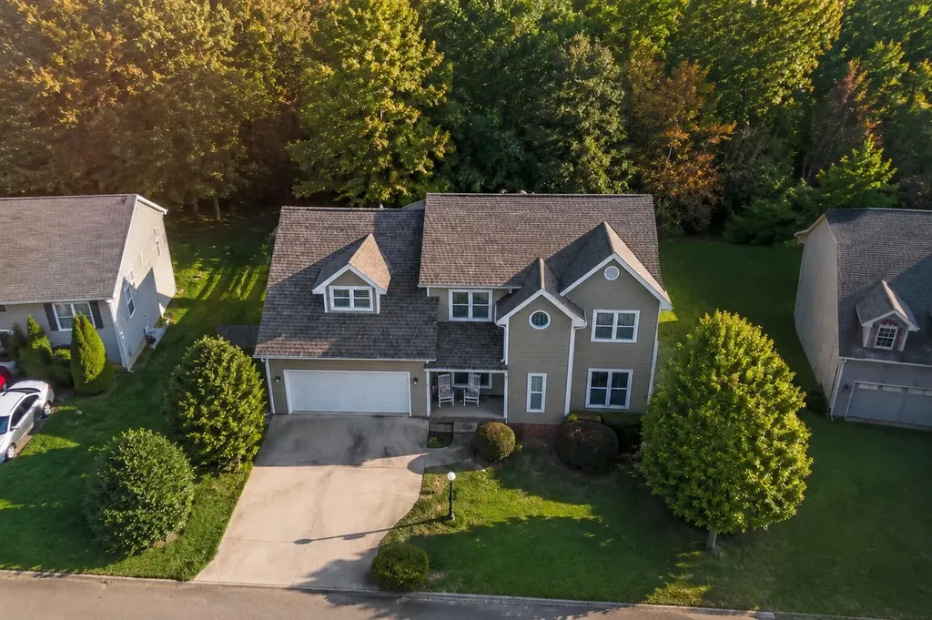 8014 Woodstone Drive Hixson TN 37343