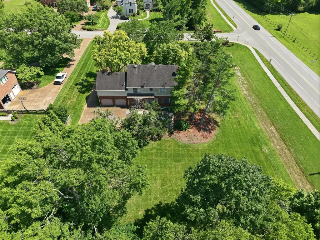 6418 Waterford Drive Brentwood TN 37027