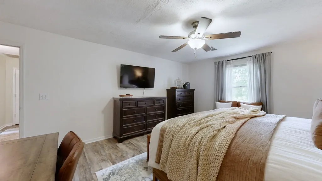 7770 Bridlewood Drive Christiana TN 37037