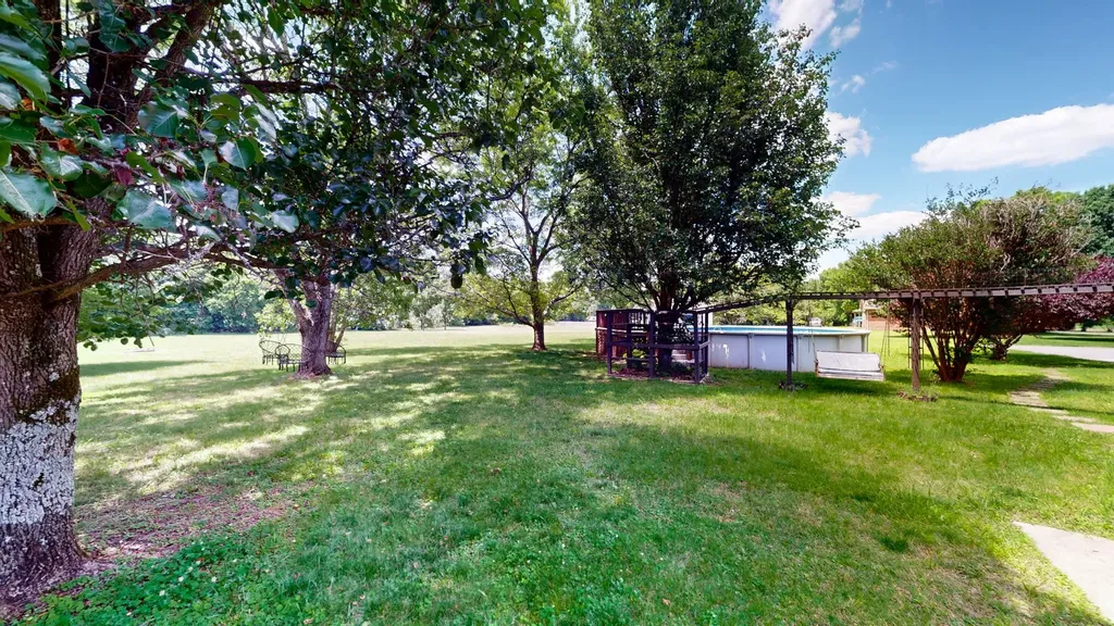 7770 Bridlewood Drive Christiana TN 37037