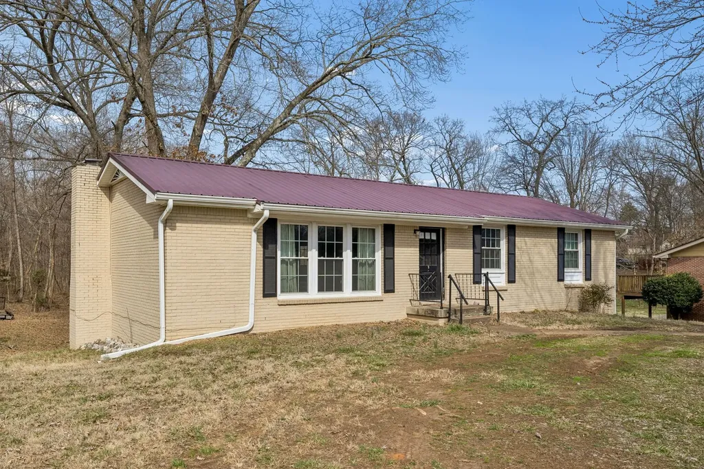 205 Shiloh Road Clarksville TN 37042