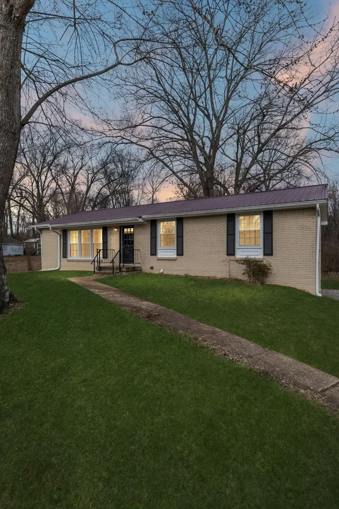 205 Shiloh Road Clarksville TN 37042