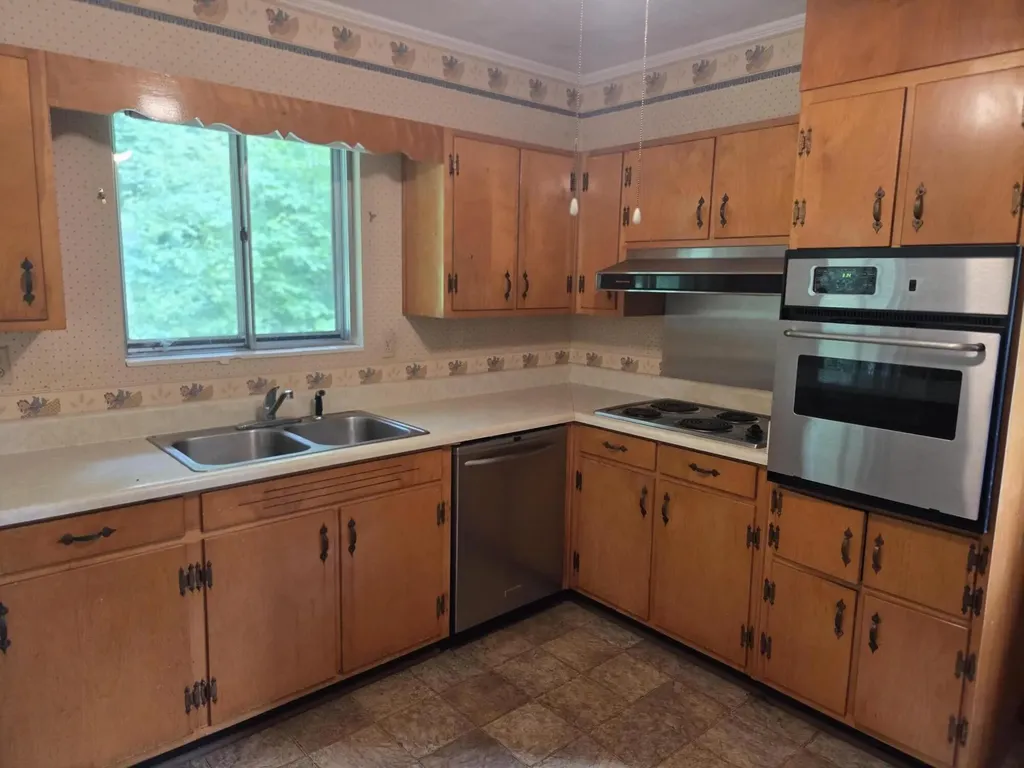 3685 Stone Drive, SE Cleveland TN 37323