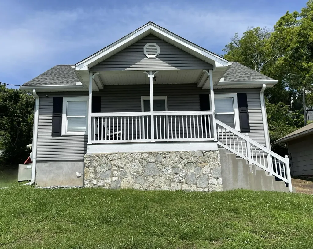 502 S Seminole Drive Chattanooga TN 37412