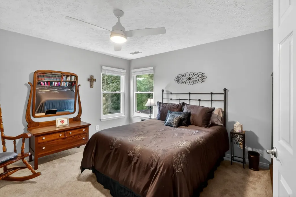 7300 Hidden Lake Circle Fairview TN 37062